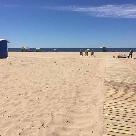Apartamento Primera Linea De Playa Isla Cristina Urbanizacion Zarati Luaran gambar