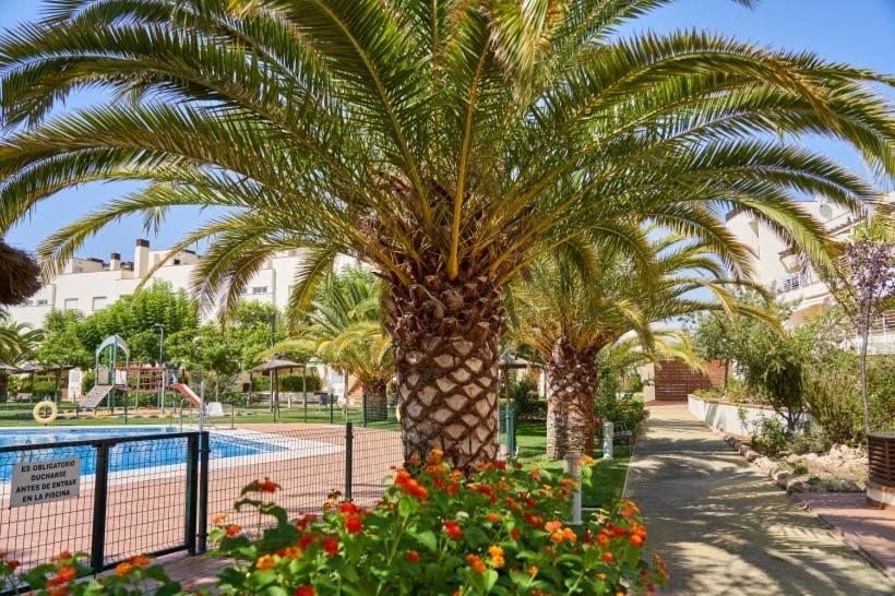 Apartamento Primera Linea De Playa Isla Cristina Urbanizacion Zarati Luaran gambar