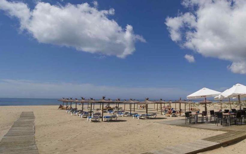Apartamento Primera Linea De Playa Isla Cristina Urbanizacion Zarati Luaran gambar
