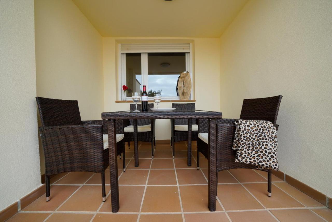 Apartamento Primera Linea De Playa Isla Cristina Urbanizacion Zarati Luaran gambar
